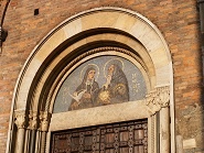 Particolare di San Simpliciano: photo by Antonio Franco